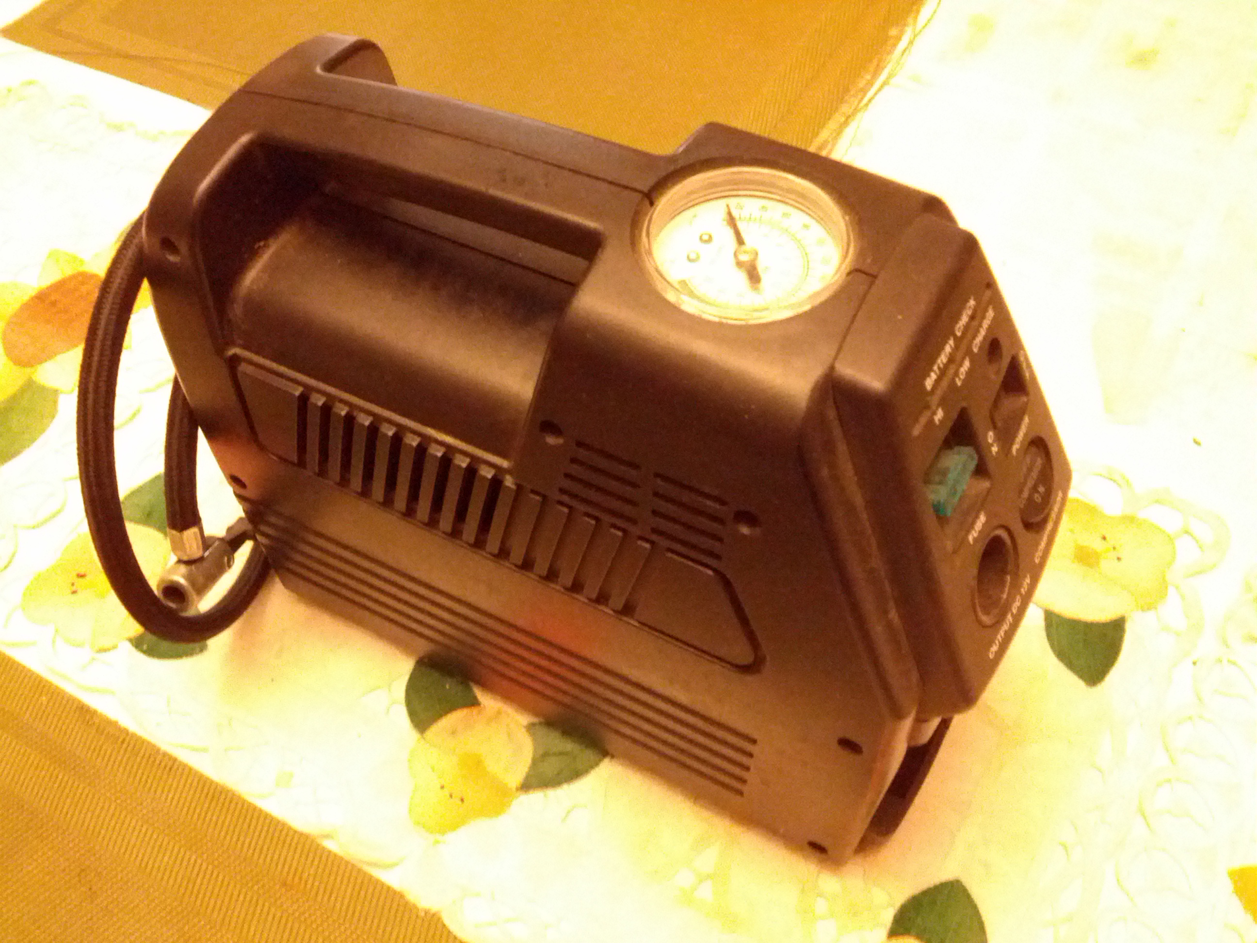 Replacing Campbell Hausfeld CC 2300 Portable Inflator Battery